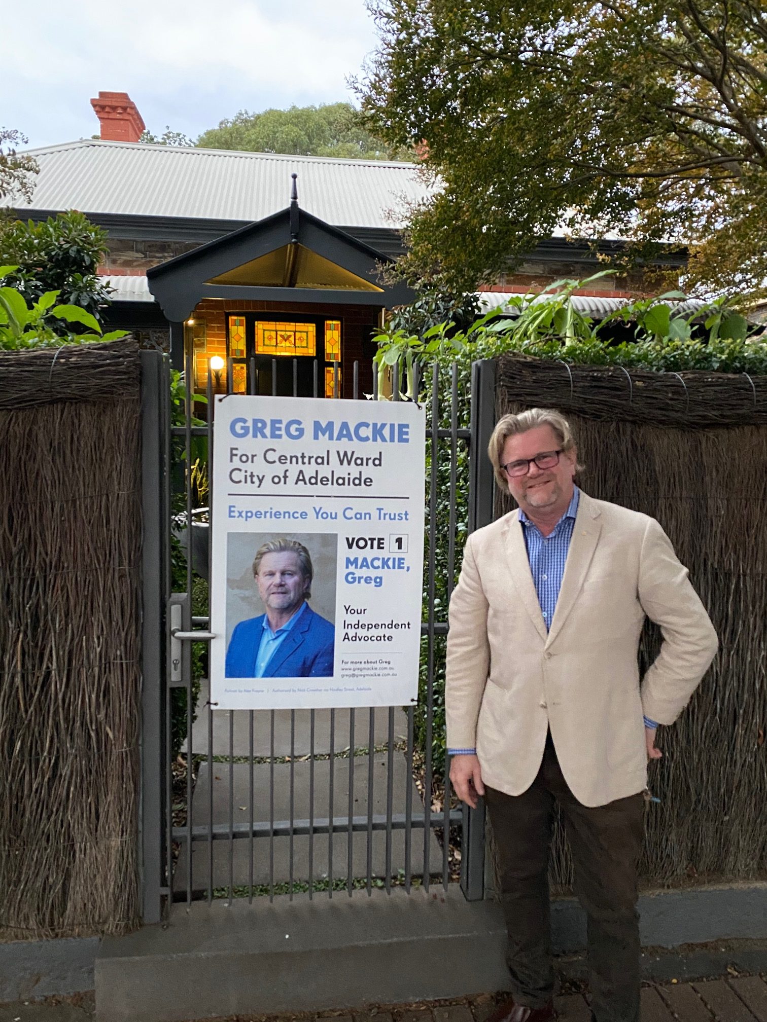 Home Greg Mackie OAM